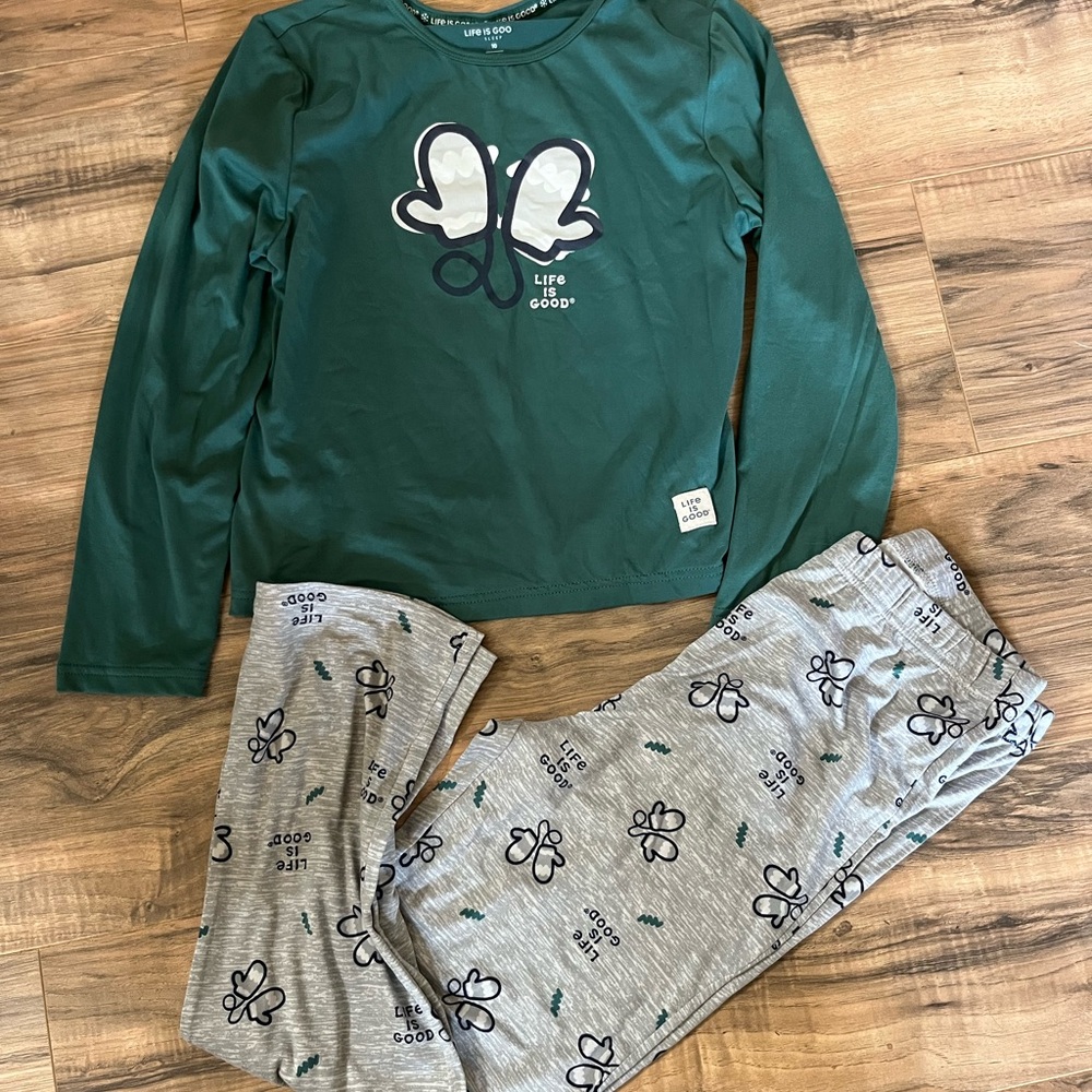 Girl’s Life is Good Pajama Set